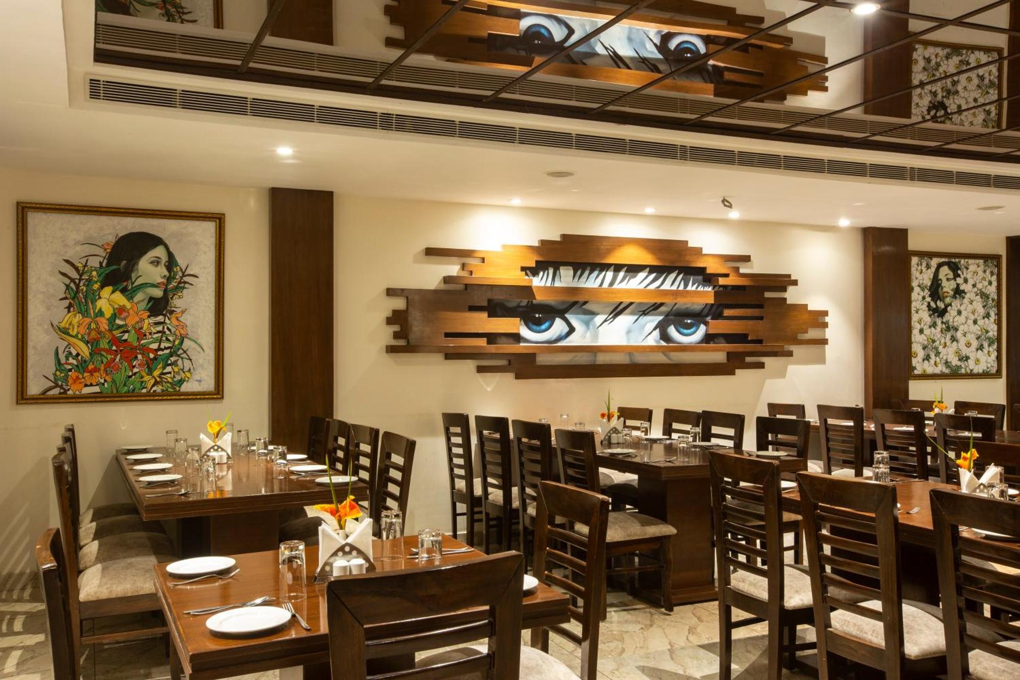 Inde Reva Resort Rishikesh ริชิเคช ภายนอก รูปภาพ