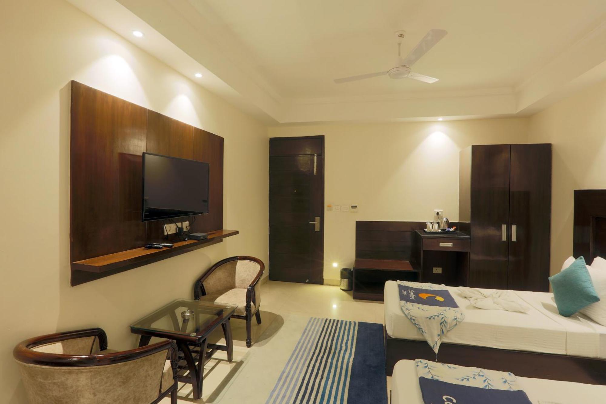 Inde Reva Resort Rishikesh ริชิเคช ภายนอก รูปภาพ